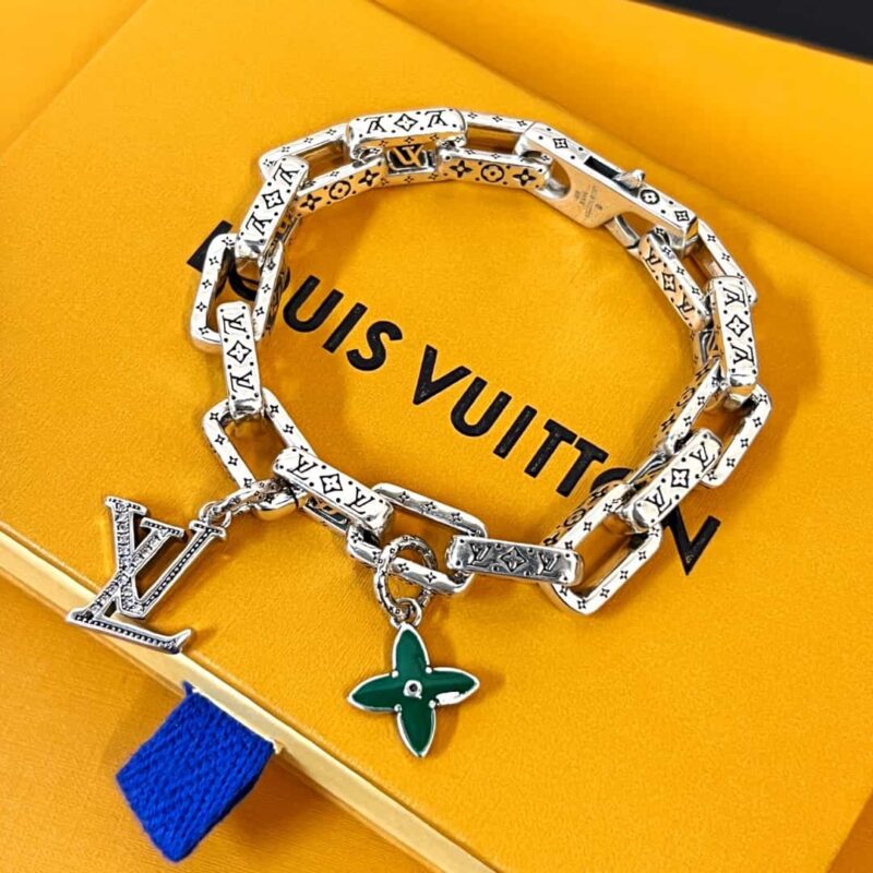Louis Vuitton 路易威登绿色中古系列哑铃四叶草项链 手链 - Image 18