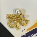 ☑️DIOR迪奥大小珍珠镂空满钻耳钉耳环