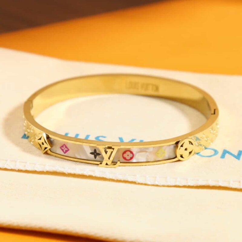 Louis Vuitton 路易威登中古款金色白贝手镯手环 - Image 4