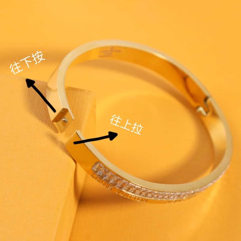 Louis Vuitton 路易威登中古款金色方钻手镯手环 - Image 10
