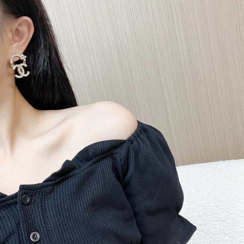 ☑️ 香奈儿c2双c金色花朵耳钉耳环 - Image 7