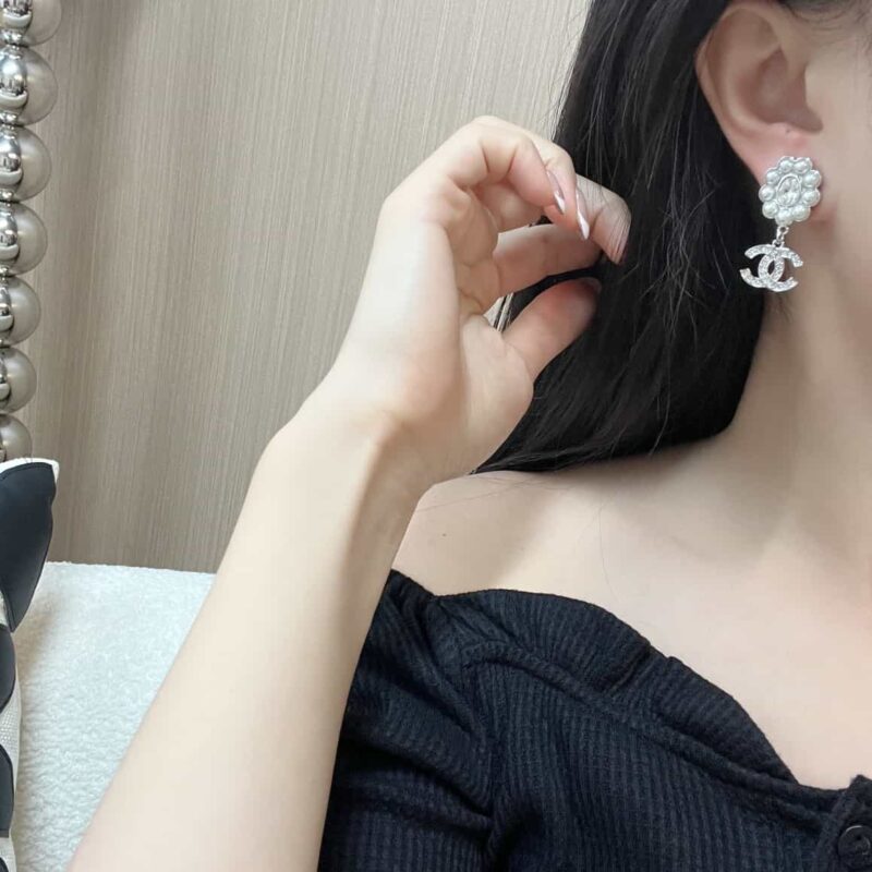 ☑️ 香奈儿c2双c珍珠耳钉耳环 - Image 7