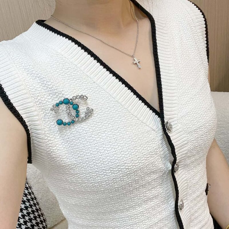 ☑️ 香奈儿双c半钻半珍珠胸针 - Image 5