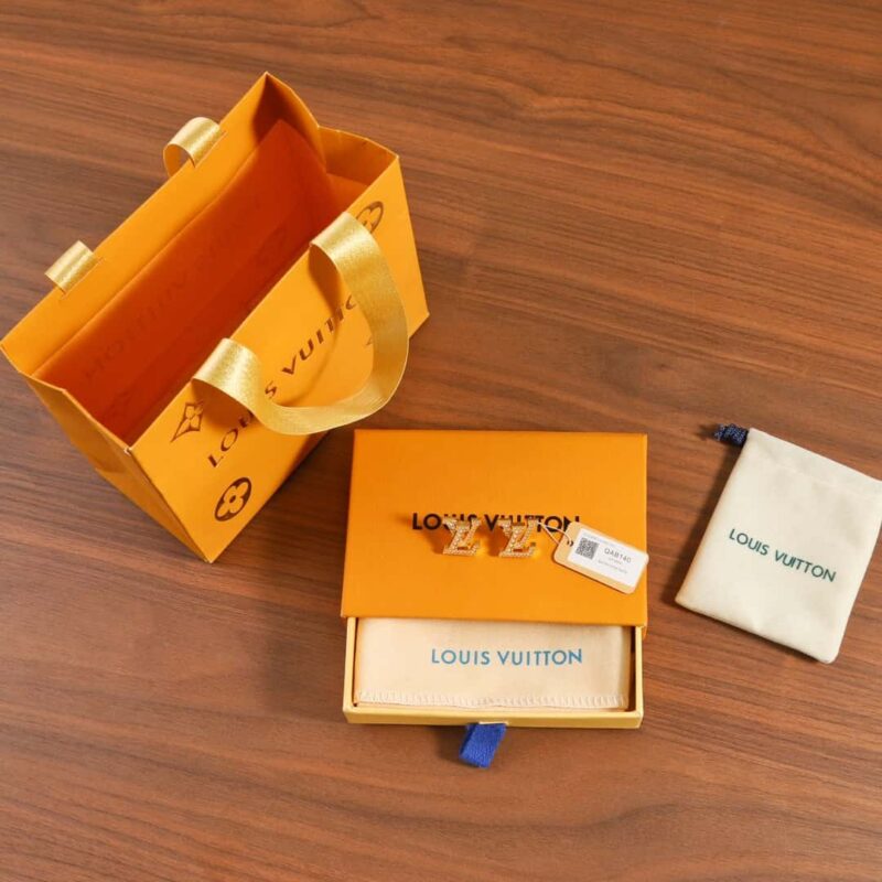 Louis Vuitton 路易威登LV ICONIC PEARLS 珍珠字母耳钉耳环 - Image 3