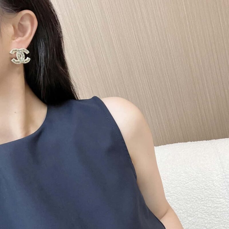 ☑️CHANEL香奈儿c1双c带钻绿色亚克力耳钉耳环 - Image 7