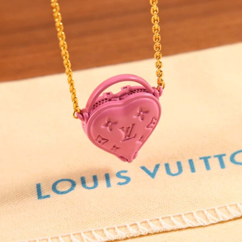 Louis Vuitton 路易威登IV 粉色桃心爱心❤️项链 - Image 5