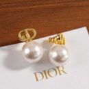 ☑️DIOR迪奥金色CD珍珠耳钉耳环