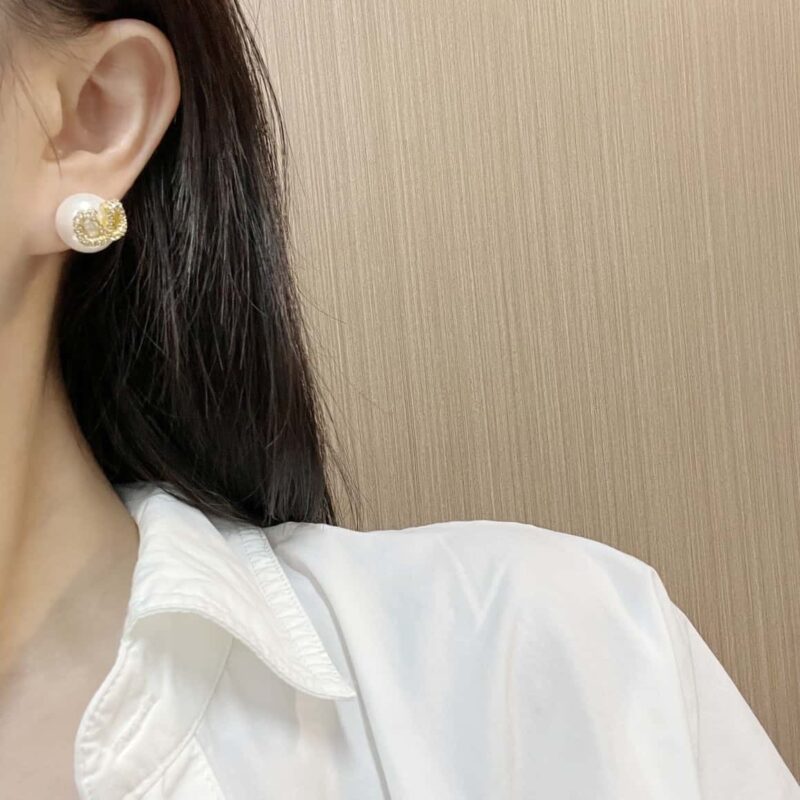 ☑️ VALENTINO华伦天奴珍珠项链 耳钉 - Image 10