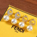 FENDI芬迪满钻镂空双F珍珠耳钉耳环