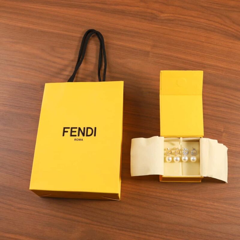 FENDI芬迪满钻镂空双F珍珠耳钉耳环 - Image 3