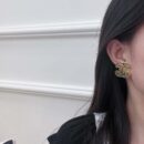 香奈儿耳钉耳环 ☀️☑️ 香奈儿c1双c镂空耳钉耳环 ☀️