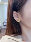 （一对）MIU MIU缪缪不对称皮革字母耳钉耳环