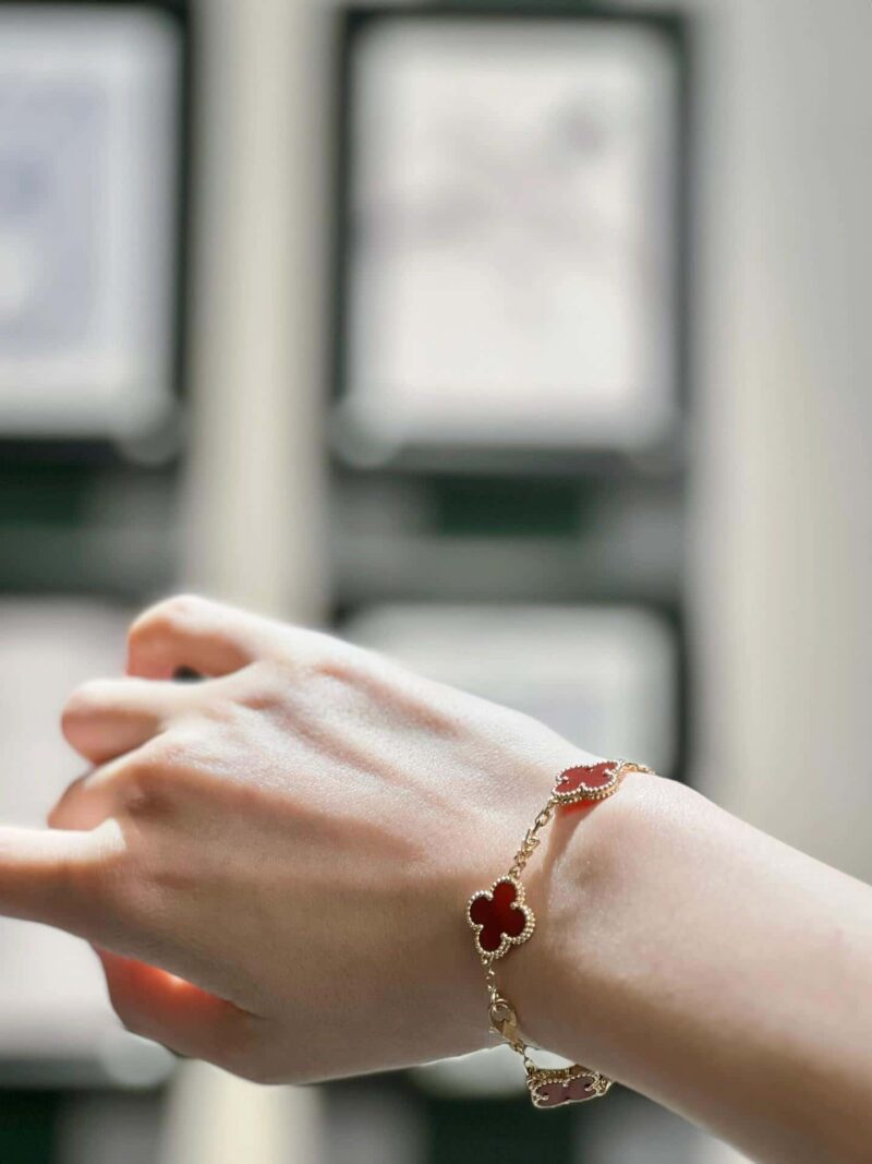 CNC版本 ☀️Van Cleef &Arpels 梵克雅宝红玛瑙四叶草五花手链 ☀ - Image 14