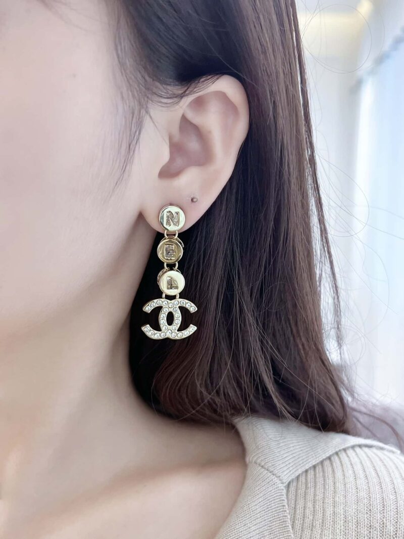 ☀️☑️ 香奈儿c4双c圆字母耳钉耳环 ☀️ - Image 6