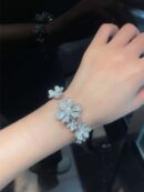 ☀️Van Cleef &Arpels 梵克雅宝Frivole7枚花四叶草手镯 ☀