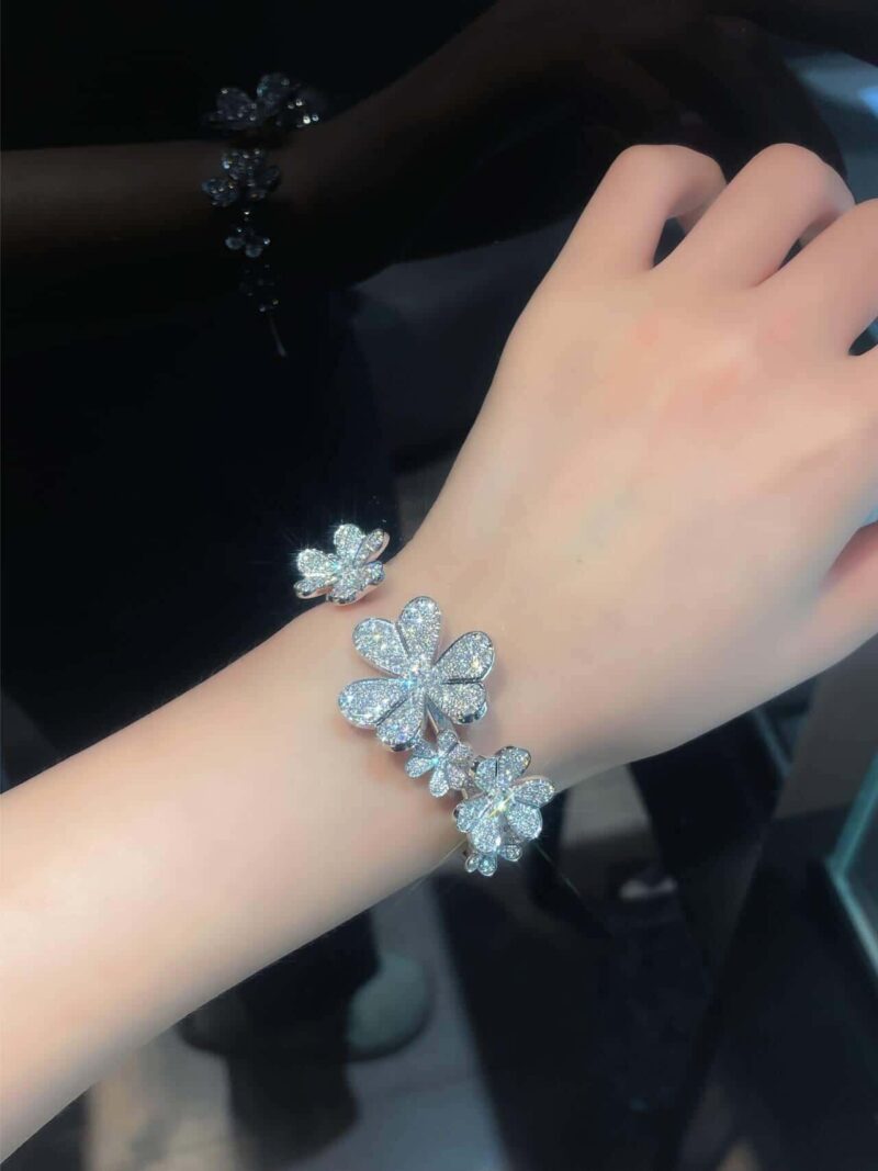 ☀️Van Cleef &Arpels 梵克雅宝Frivole7枚花四叶草手镯 ☀ - Image 15