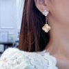 CNC版本 ☀️Van Cleef &Arpels 梵克雅宝粉贝镭雕四叶草耳拍耳环耳钉 ☀