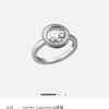 wsxc1729537893347_1.jpg 萧邦HAPPY DIAMONDS光面圆形三钻戒指