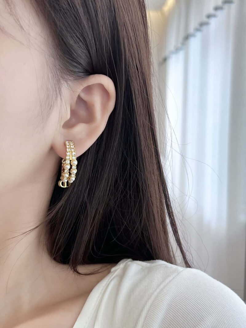☑️DIOR迪奥珍珠cd耳钉耳环 - Image 6