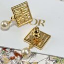 ☑️DIOR迪奥MISS珍珠耳钉耳环