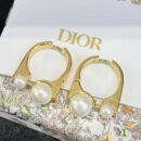 ☑️DIOR迪奥珍珠耳钉耳环