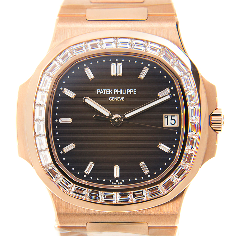 PATEK PHILIPPE 百达翡丽 NAUTILUS 5723/1R-010