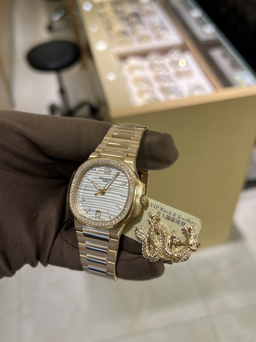 PATEK PHILIPPE 百达翡丽 NAUTILUS 7118/1200R-001