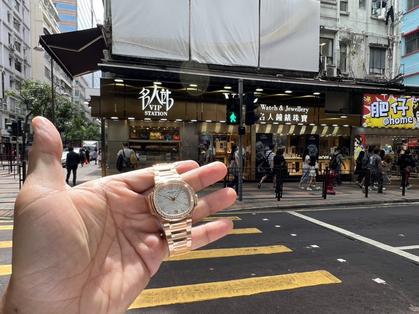 PATEK PHILIPPE 百达翡丽 NAUTILUS 7118/1200R-001