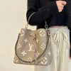LV NéONOé 中号