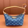 LV HILLS POCHETTE 手拿包