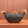 LV BUMBAG 腰包