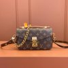 LV POCHETTE MéTIS EAST WEST