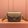 LV POCHETTE MéTIS