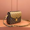 LV POCHETTE MéTIS
