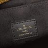 LV POCHETTE MéTIS