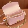 LV POCHETTE MéTIS EAST WEST