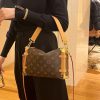 LV SIDE TRUNK