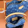 LV CROISSANT 中号