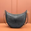 LV LOOP HOBO