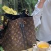 LV NéONOé 中号