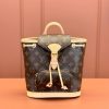 LV montsouris 双肩包