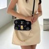 LV POCHETTE MéTIS EAST WEST