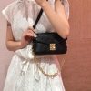 LV POCHETTE MéTIS EAST WEST