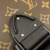 LV ARCHY 中型邮差包