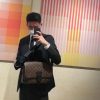 LV ARCHY 中型邮差包
