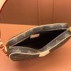 LV CROISSANT 中号