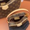 LV CROISSANT 中号