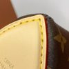 LV POCHETTE TIRETTE