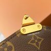 LV POCHETTE MéTIS