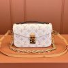 LV POCHETTE MéTIS EAST WEST